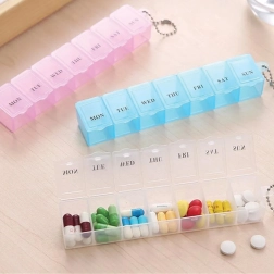 Organizator săptămânal pentru medicamente cu breloc – 7 zile