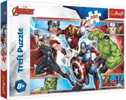 Puzzle 300 piese Avengers de la Disney Marvel