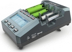 Încărcător universal SkyRC MC3000