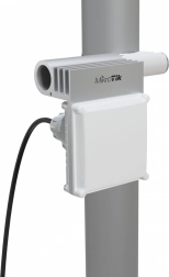 antena sectorială CUBESA 60PRO AC CPE 60 GHz cu 1× RJ45 1000 Mb/s (L4)