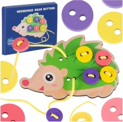 Arici din lemn pentru înșirat cu nasturi – jucărie educativă pentru motricitate fină