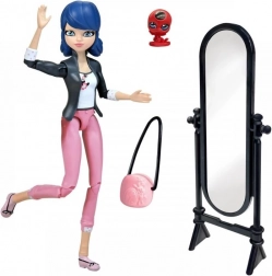 Păpușa studio de modă Miraculous Marinette