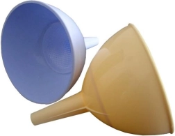 Pâlnie din plastic cu sită 10 cm