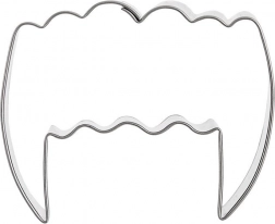 Formă metalică pentru decupat dinți de vampir 5,5 cm