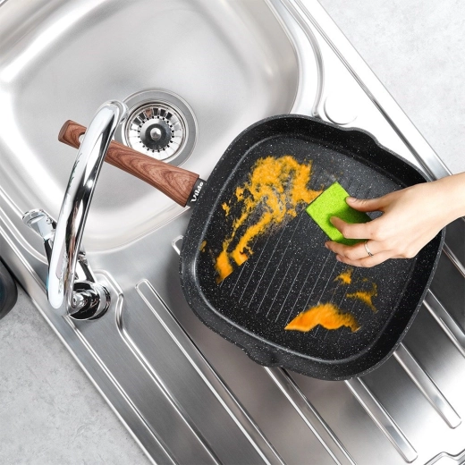 Strat gros antiaderent din granit