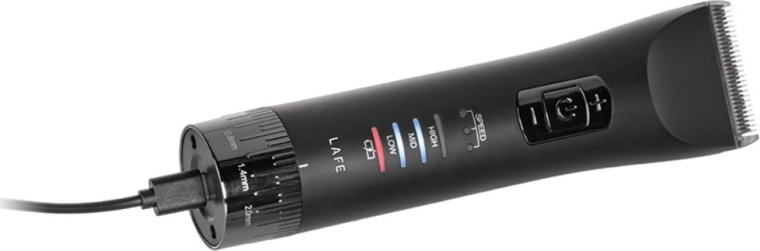 Funcționare fără cablu până la 2,5 ore sau conectat la priză