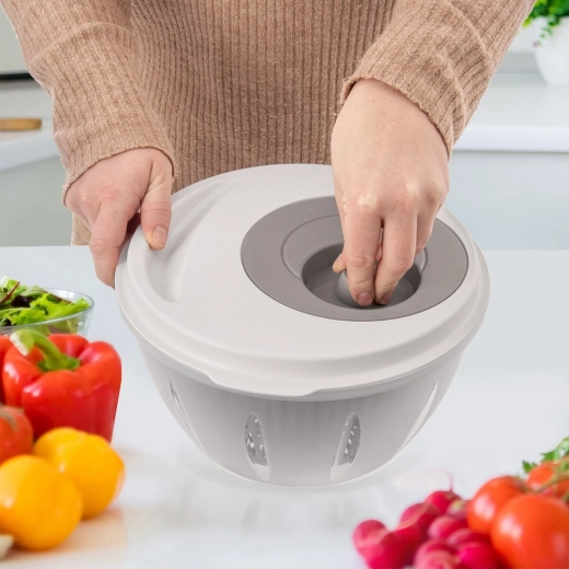 Uscare rapidă și delicată a salatei