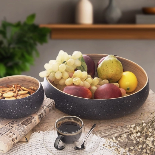 Volum mare 4 l și utilizare versatilă