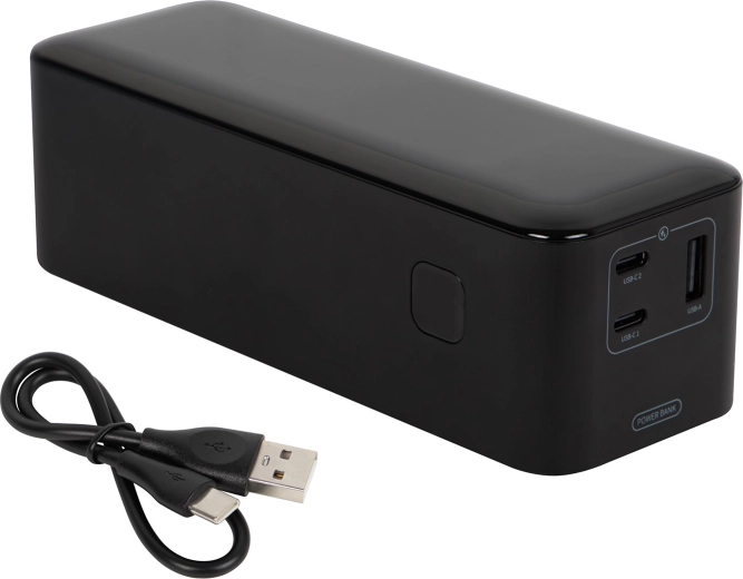 Trei porturi pentru mai multe dispozitive