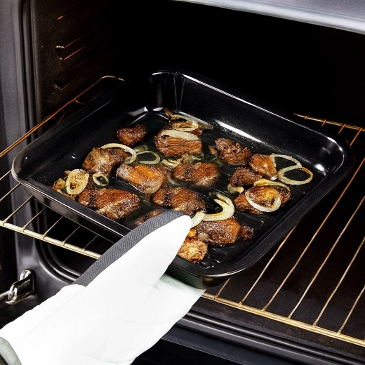 Curățare ușoară și utilizare în cuptor