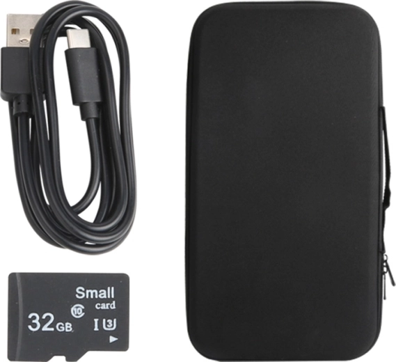Cameră rezistentă IP67 și accesorii pentru utilizare imediată