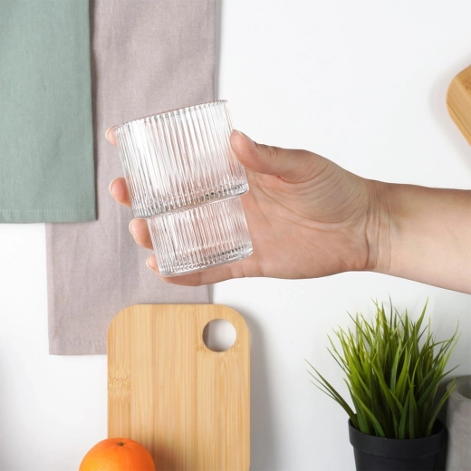 Sticlă rezistentă și întreținere ușoară