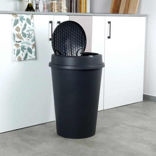 Volum mare și construcție rezistentă