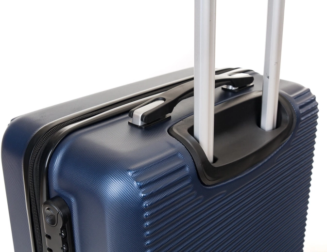 Carcasă rigidă și mâner telescopic