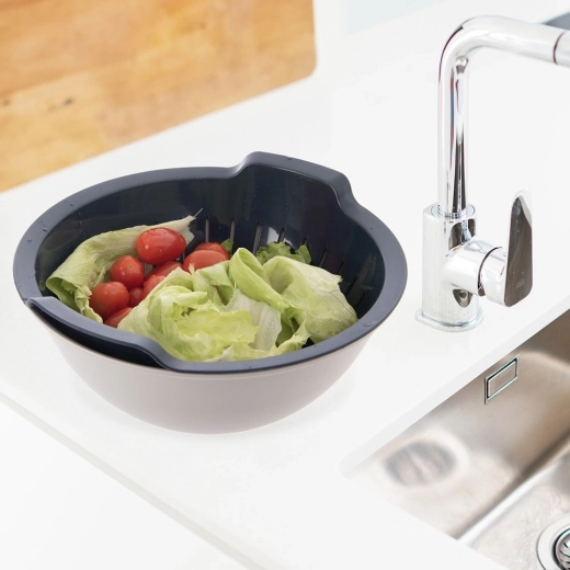 Utilizare facilă la chiuvetă și pe blat