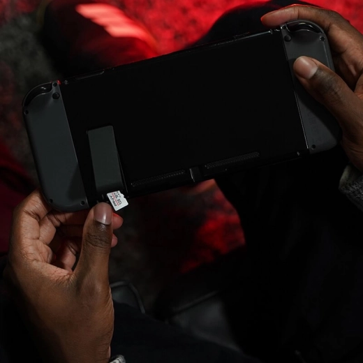 Ideal pentru dispozitive handheld compatibile