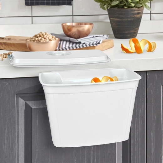 Aruncare rapidă a resturilor direct de pe blatul de lucru