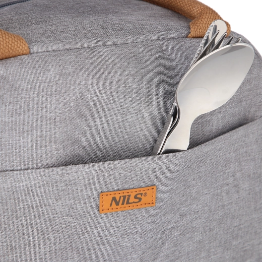 Buzunar frontal practic și mânere rezistente