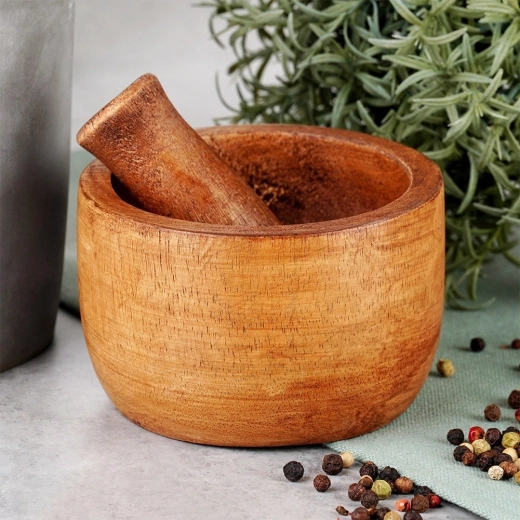 Aromă și gust mai bune ale condimentelor proaspăt măcinate