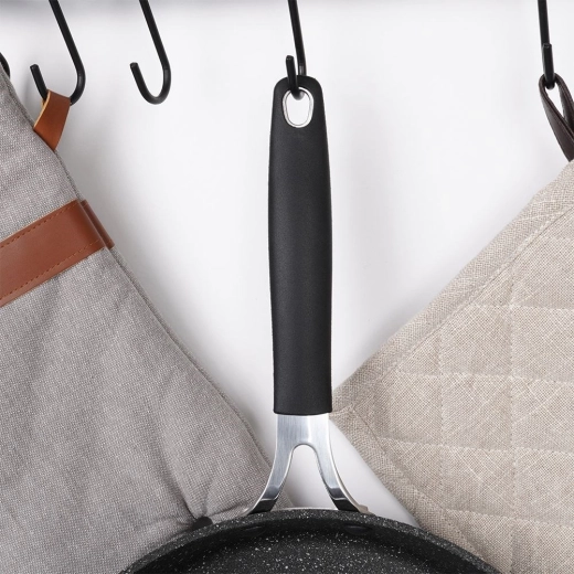 Curățare ușoară și depozitare comodă