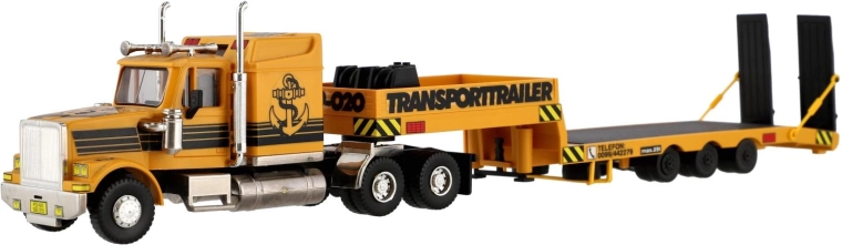 Camion tractor cu semiremorcă de transport