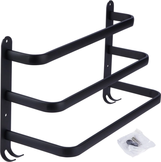 Patru cârlige practice pentru accesorii