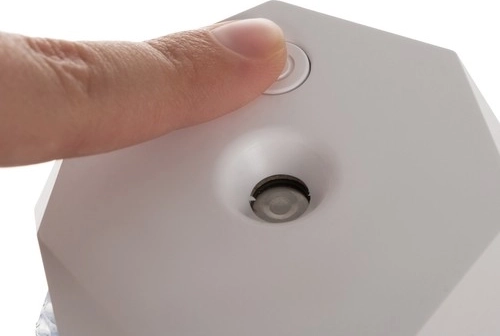 Control simplu cu un singur buton și alimentare USB-C