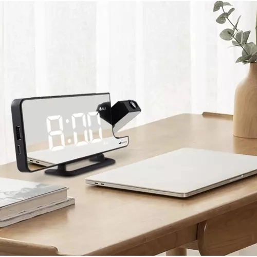 5 niveluri de luminozitate și alimentare prin USB-C