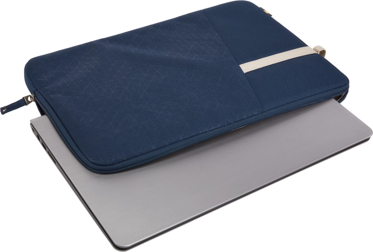 Husă subțire pentru laptop de 15,6"