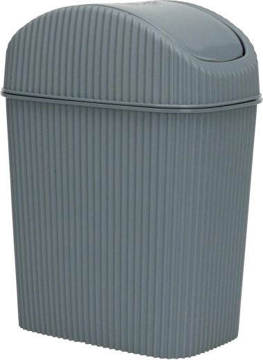 Capac basculant pentru confort și curățenie