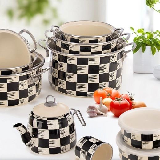 Compatibilă cu toate plitele și pentru mașina de spălat vase