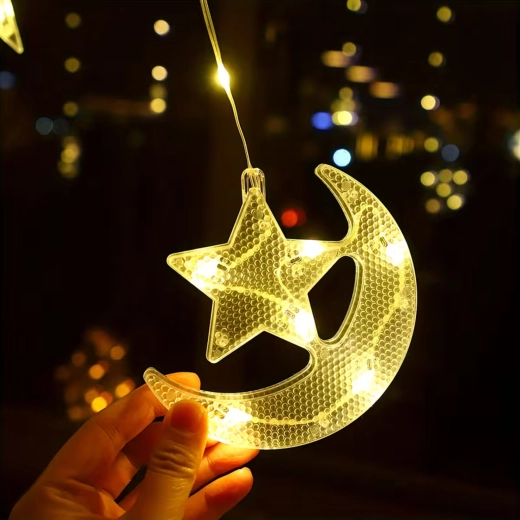 Motiv magic cu stele și luni