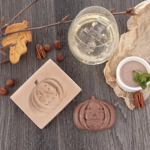 Ideală pentru copt și servire