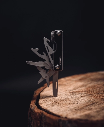 Dimensiuni compacte, greutate redusă