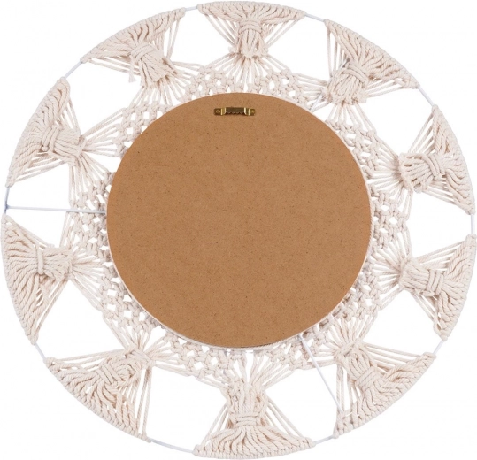 Montaj ușor pe perete