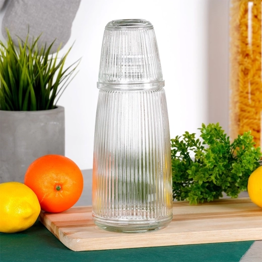 Pahar ca capac pentru depozitare economică de spațiu