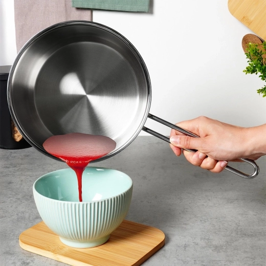 Turnare comodă fără vărsare