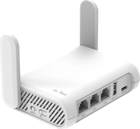 Conexiune sigură în deplasare: VPN și DNS criptat