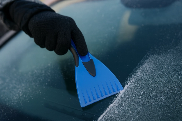 Construcție durabilă și compactă