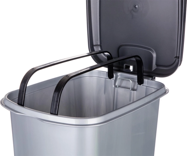 Fixare comodă a sacilor și aspect ordonat