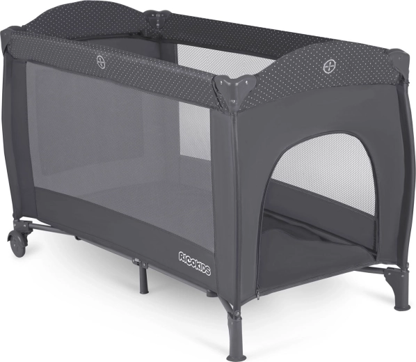 Funcții practice: intrare laterală, roți cu frână