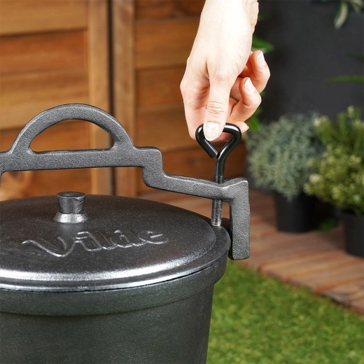 Capac solid cu ventilare și fixare