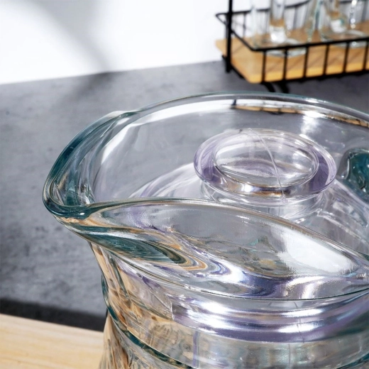 Turnare comodă și curată