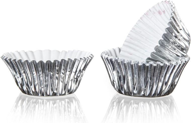 Rezistente și practice pentru mini deserturi