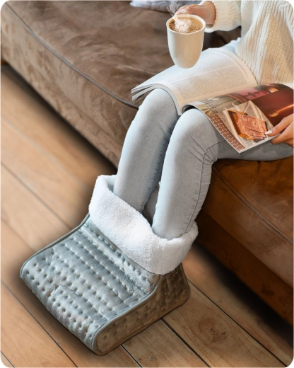 Pluș moale și confort pentru ambele tălpi