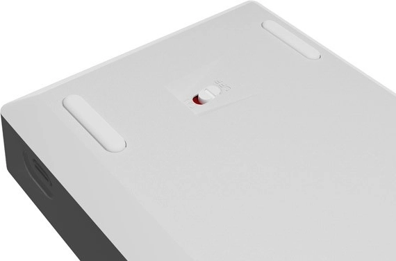 Până la 80 de ore de funcționare și Play & Charge