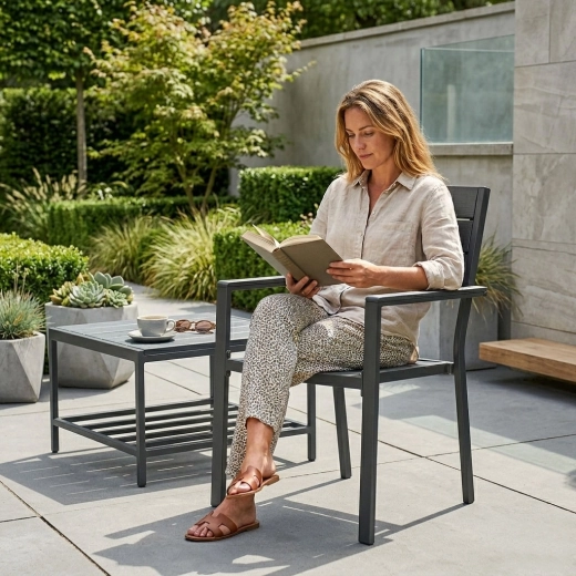 Construcție din oțel rezistent, vopsit în câmp electrostatic