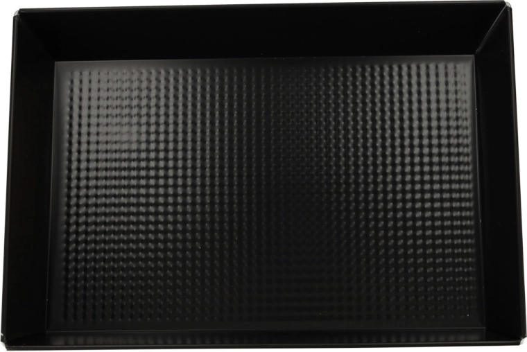 Construcție robustă cu colțuri întărite