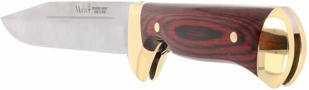 Priză elegantă și sigură: lemn Pakka și fitinguri din alamă