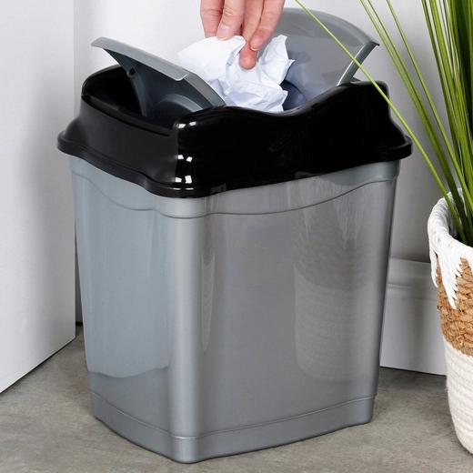 Aruncare ușoară și igienică